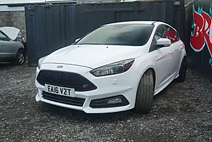 Used 2016 Ford Focus ST-3 White - Interior and Exterior details 6