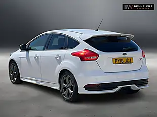 Used 2016 Ford Focus ST-3 White - Interior and Exterior details 10