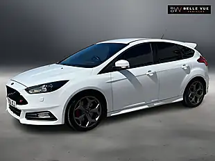 Used 2016 Ford Focus ST-3 White - Interior and Exterior details 13