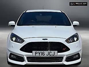 Used 2016 Ford Focus ST-3 White - Interior and Exterior details 17