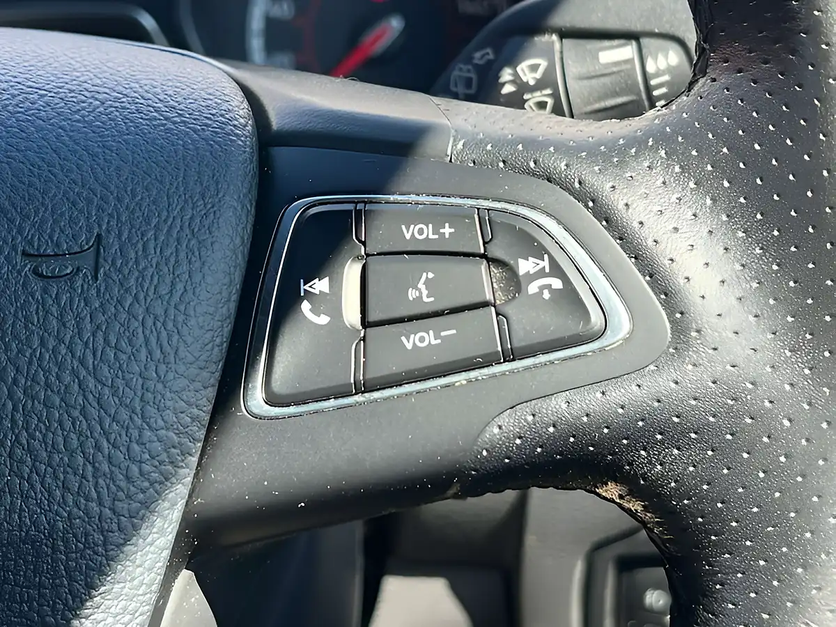 Used 2016 Ford Focus ST-3 White - Interior and Exterior details 20