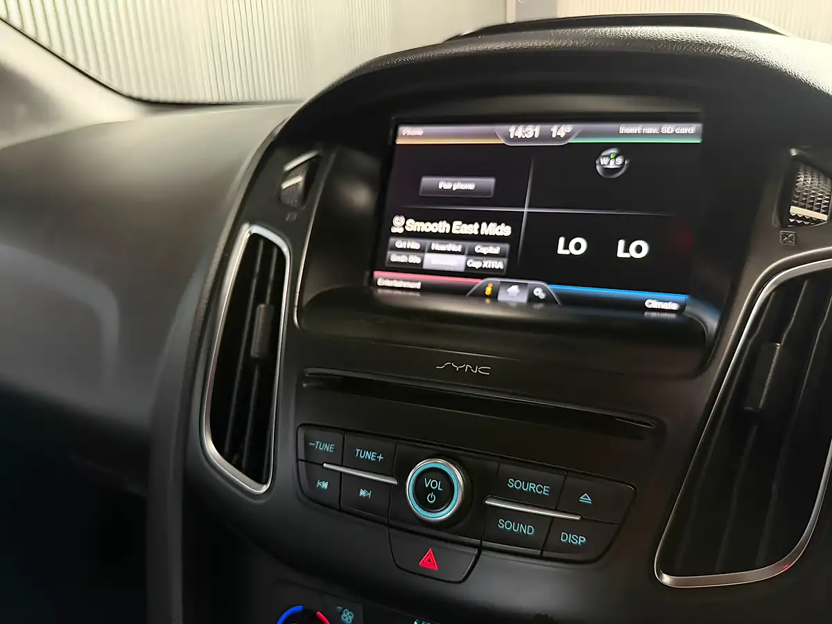 Used 2016 Ford Focus ST-3 Yellow - Interior and Exterior details 15