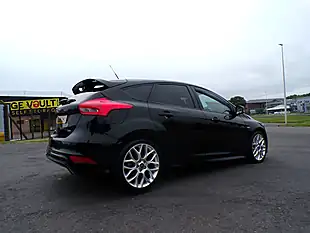 Used 2016 Ford Focus ST-Line Black - Interior and Exterior details 12