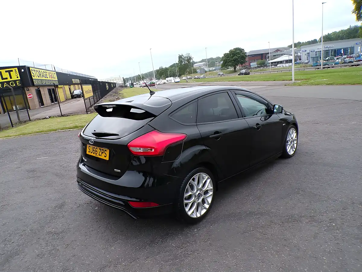 Used 2016 Ford Focus ST-Line Black - Interior and Exterior details 13