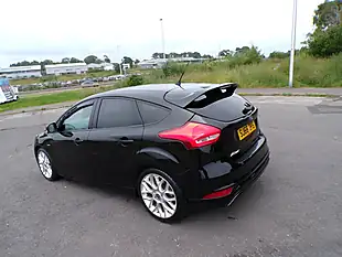 Used 2016 Ford Focus ST-Line Black - Interior and Exterior details 9