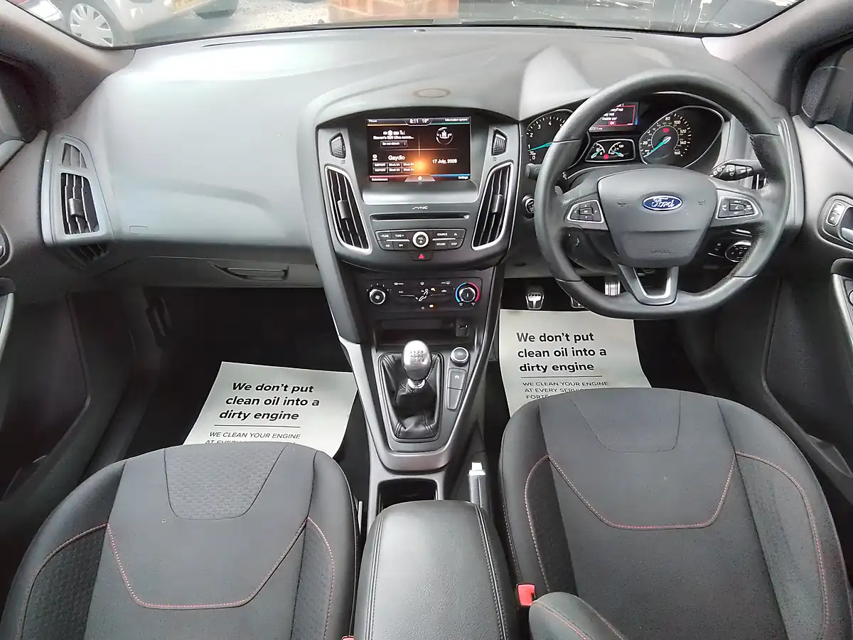 Used 2016 Ford Focus ST-Line Black - Interior and Exterior details 13