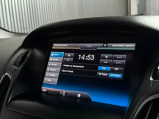 Used 2016 Ford Focus ST-Line Blue - Interior and Exterior details 15