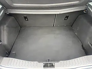 Used 2016 Ford Focus ST-Line Grey - Interior and Exterior details 10