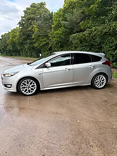Used 2016 Ford Focus ST-Line Silver - Interior and Exterior details 2