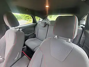 Used 2016 Ford Focus ST-Line White - Interior and Exterior details 13