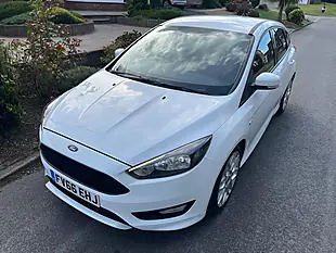 Used 2016 Ford Focus ST-Line White - Interior and Exterior details 4