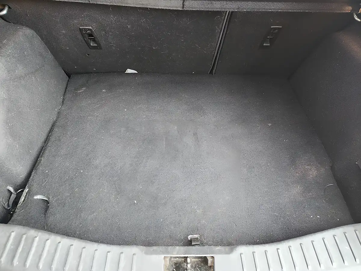 Used 2016 Ford Focus Style Blue - Interior and Exterior details 17