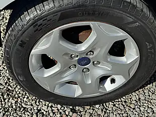 Used 2016 Ford Focus Style Silver - Interior and Exterior details 15