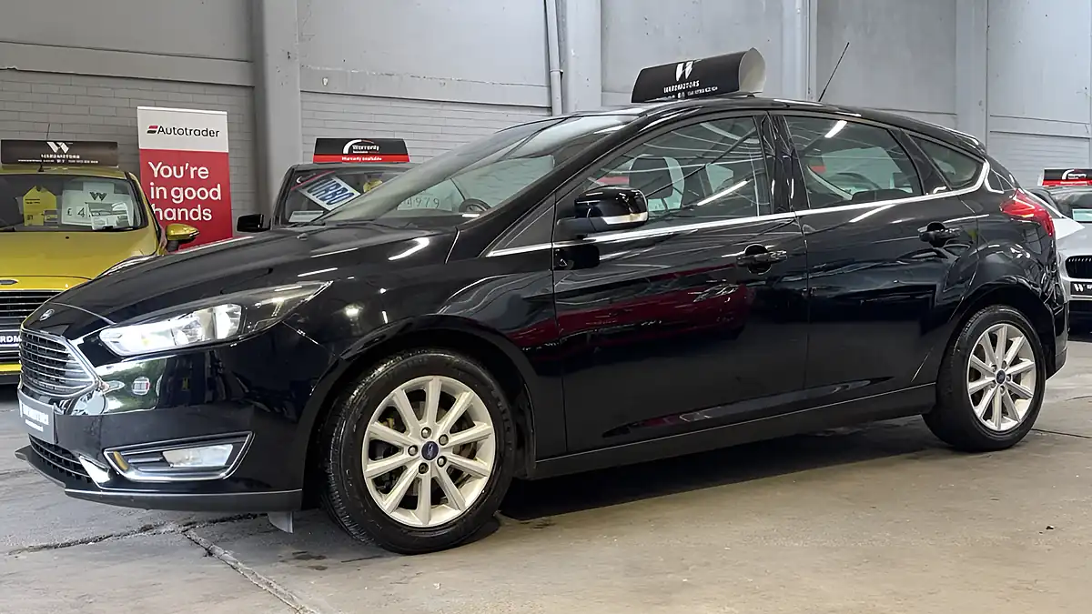 Used 2016 Ford Focus Titanium Black - Front View