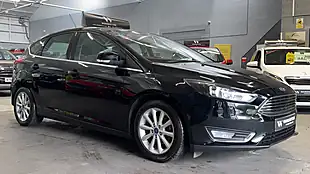 Used 2016 Ford Focus Titanium Black - Interior and Exterior details 4
