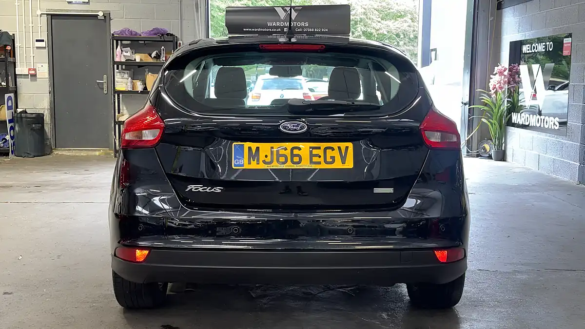 Used 2016 Ford Focus Titanium Black - Interior and Exterior details 6