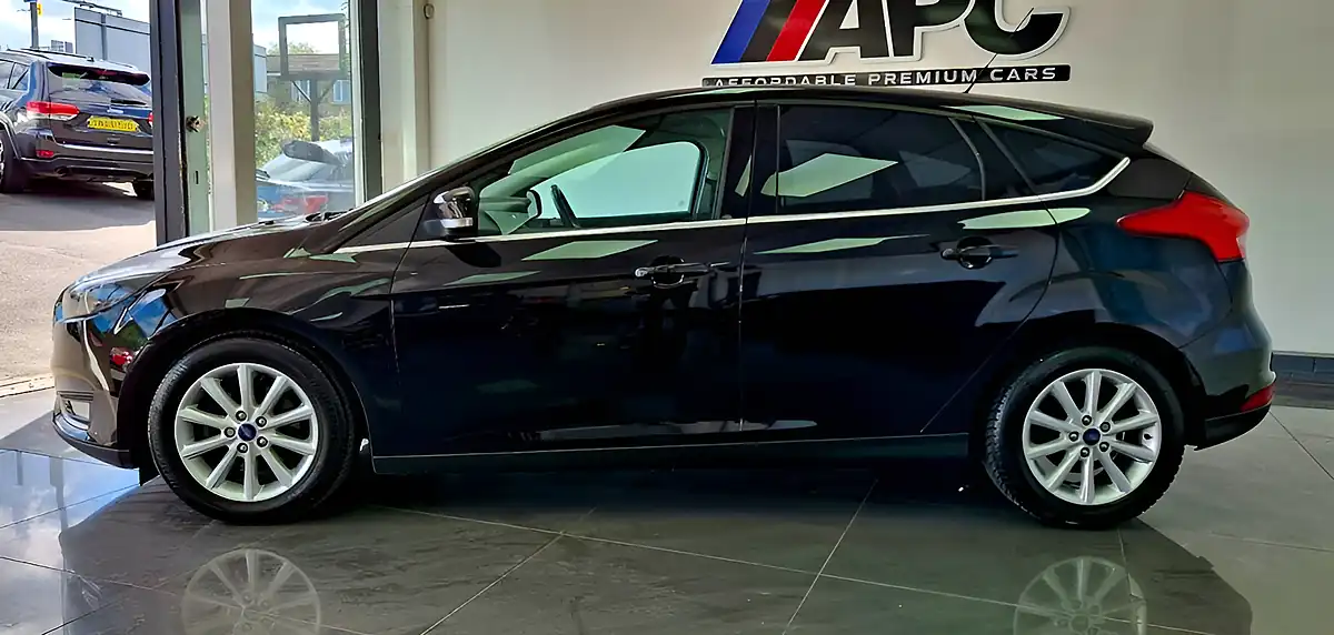 Used 2016 Ford Focus Titanium Black - Interior and Exterior details 2
