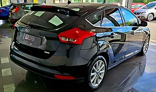 Used 2016 Ford Focus Titanium Black - Interior and Exterior details 6