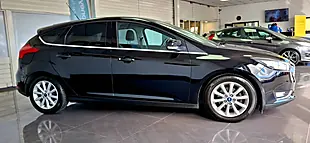 Used 2016 Ford Focus Titanium Black - Interior and Exterior details 7