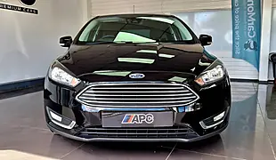 Used 2016 Ford Focus Titanium Black - Interior and Exterior details 9