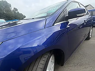 Used 2016 Ford Focus Titanium Blue - Interior and Exterior details 11