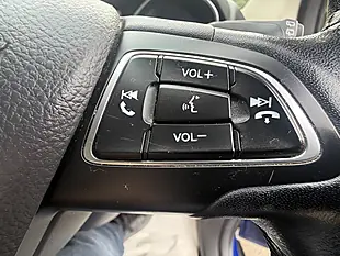 Used 2016 Ford Focus Titanium Blue - Interior and Exterior details 20