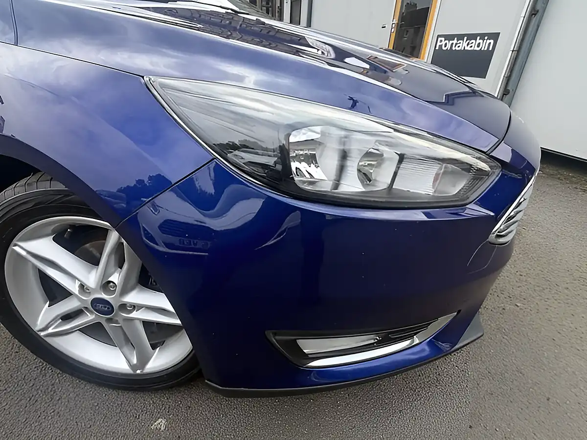 Used 2016 Ford Focus Titanium Blue - Interior and Exterior details 9