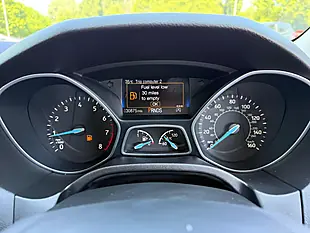 Used 2016 Ford Focus Titanium Blue - Interior and Exterior details 18