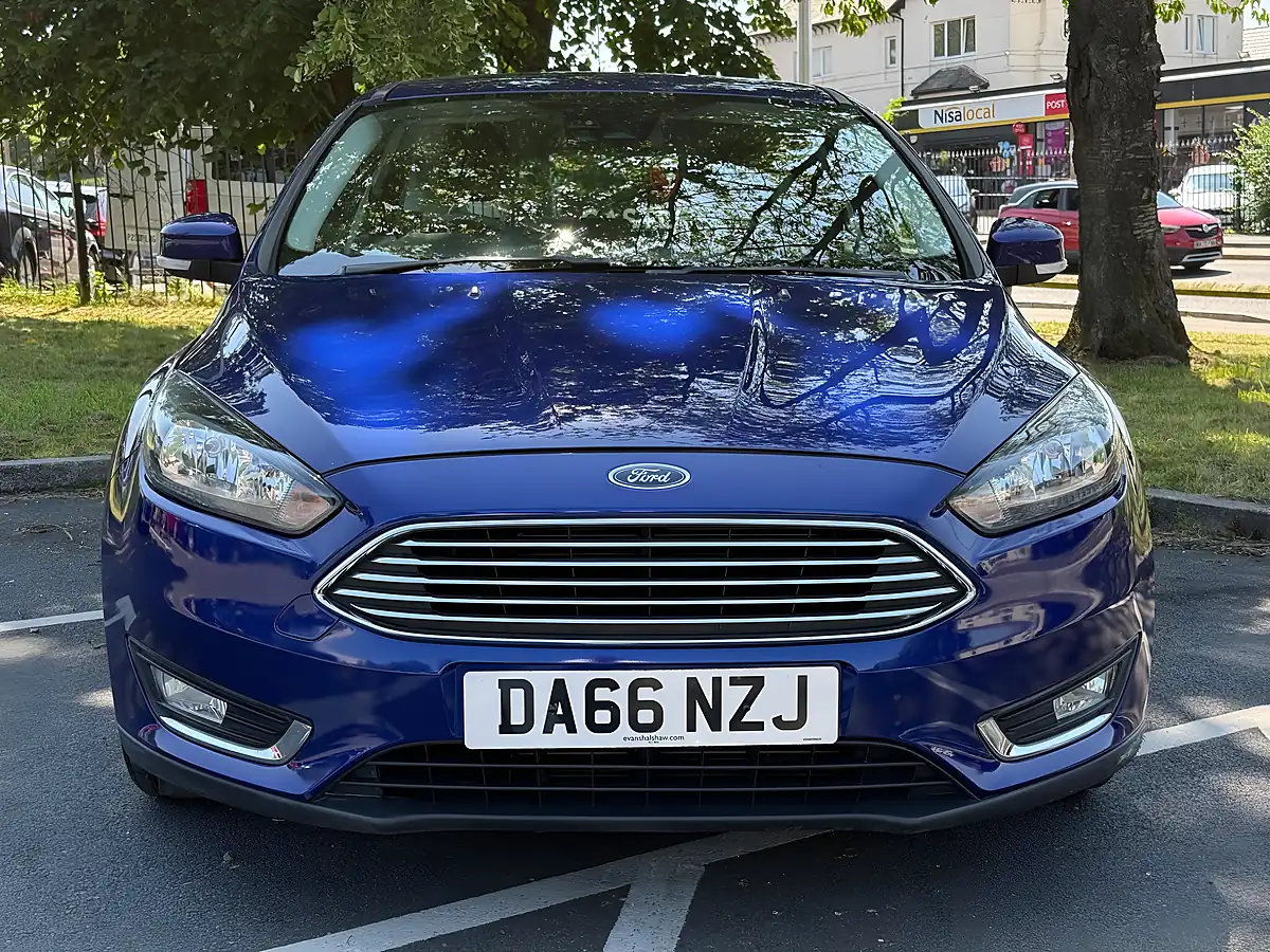Used 2016 Ford Focus Titanium Blue - Interior and Exterior details 3