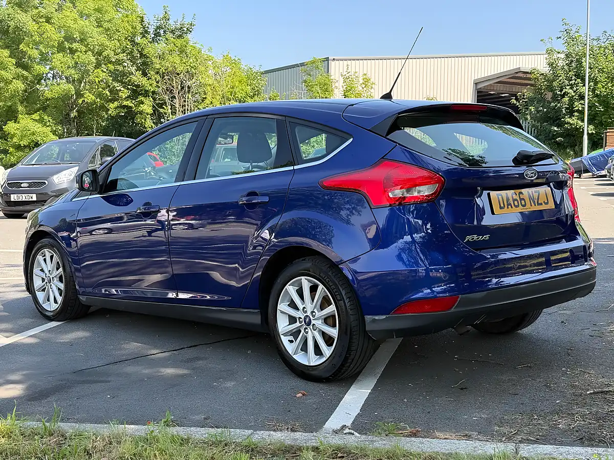 Used 2016 Ford Focus Titanium Blue - Interior and Exterior details 5