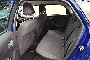 Used 2016 Ford Focus Titanium Blue - Interior and Exterior details 13