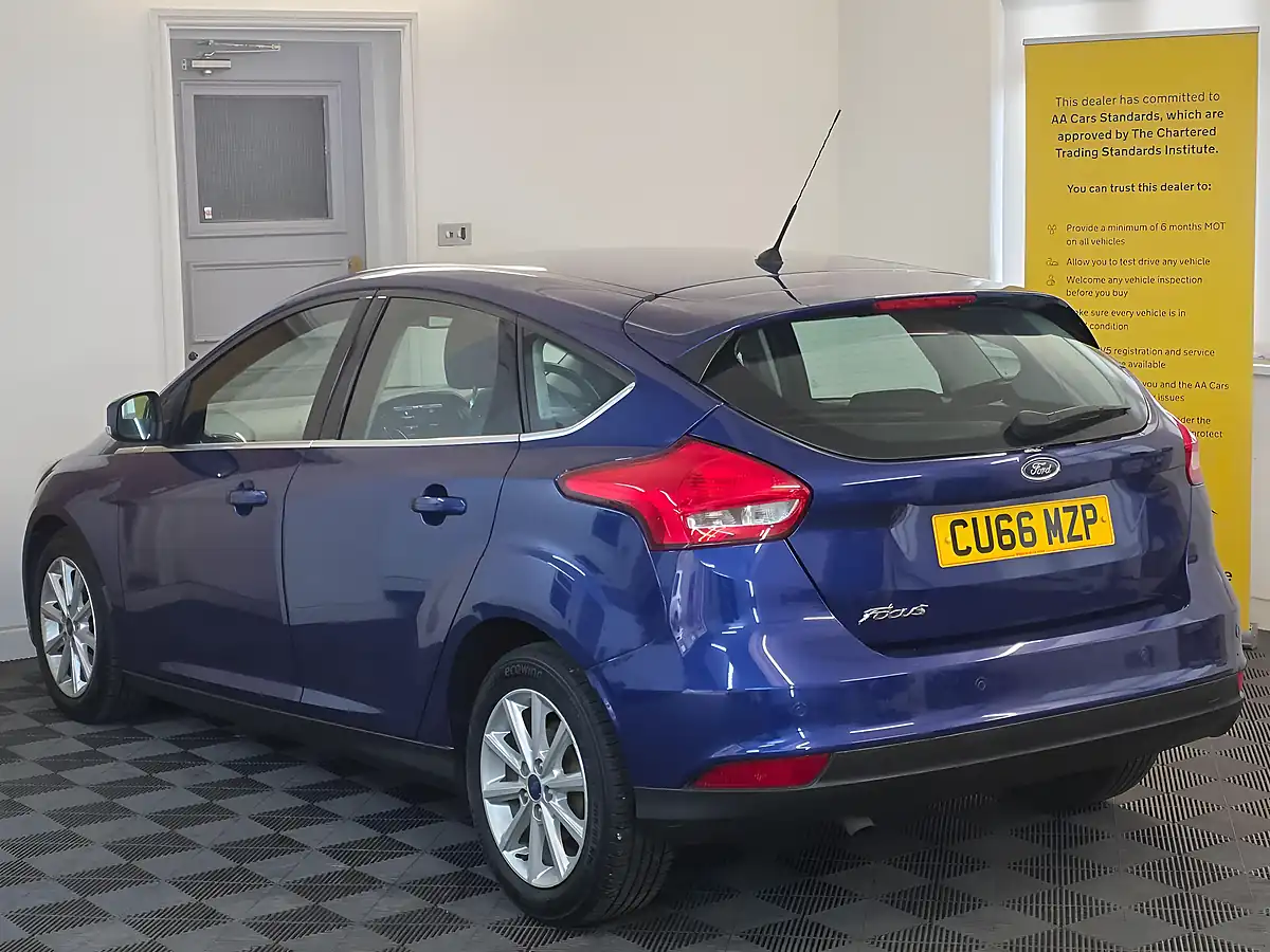 Used 2016 Ford Focus Titanium Blue - Interior and Exterior details 6