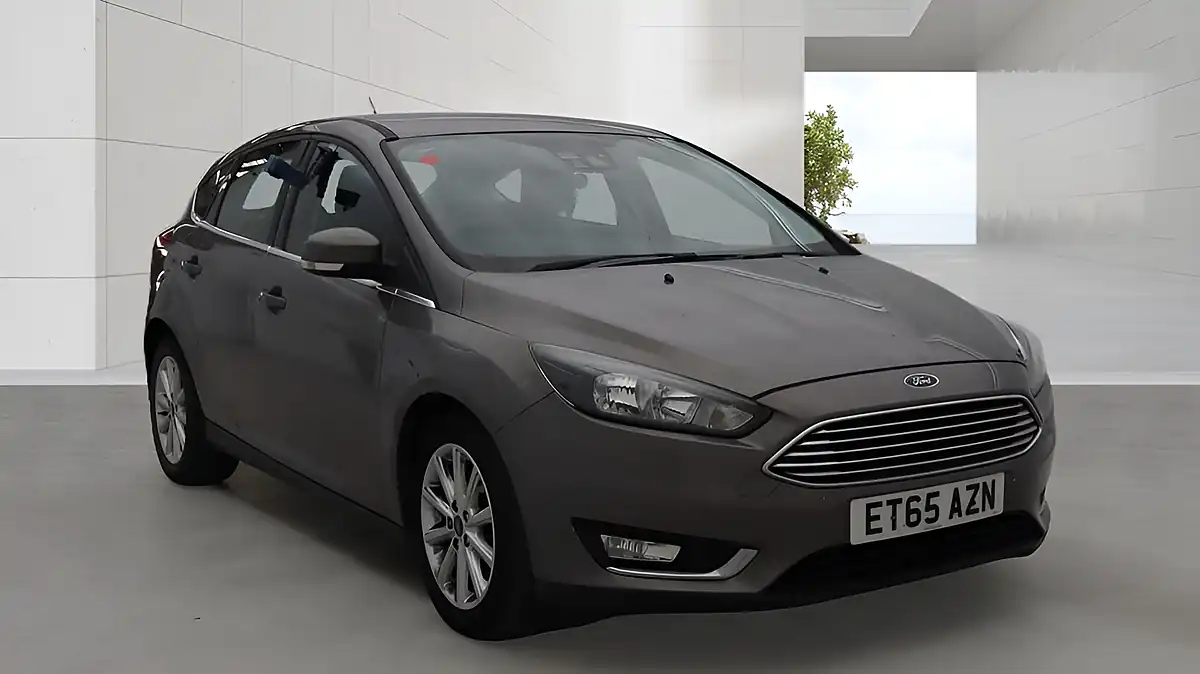 Used 2016 Ford Focus Titanium Brown - Front View