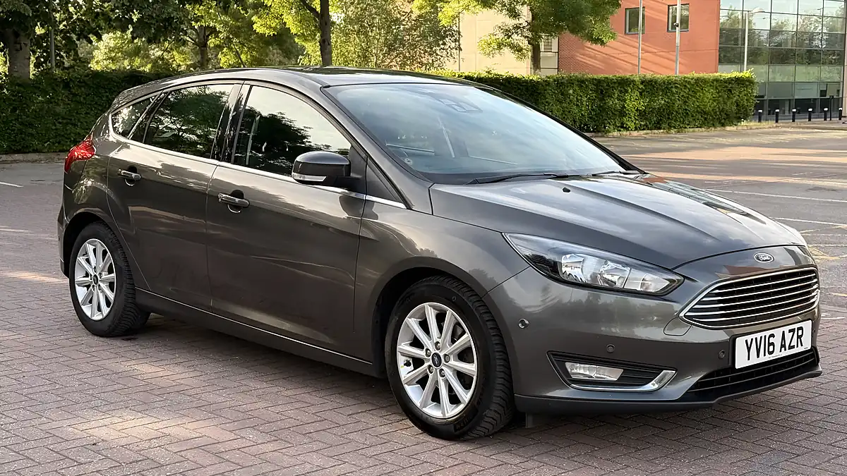 Used 2016 Ford Focus Titanium Grey - Interior and Exterior details 2
