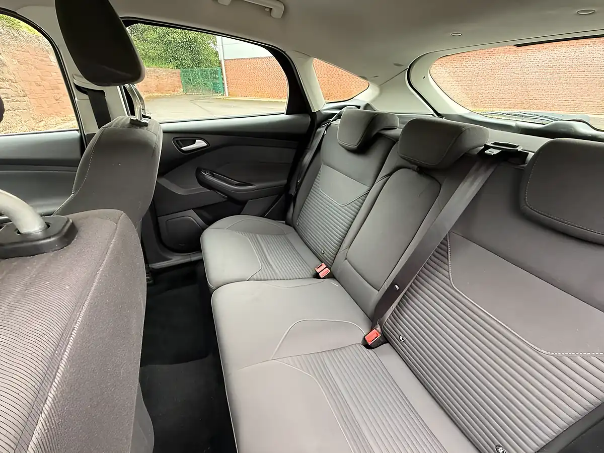 Used 2016 Ford Focus Titanium Grey - Interior and Exterior details 12