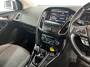 Used 2016 Ford Focus Titanium Grey - Interior and Exterior details 16