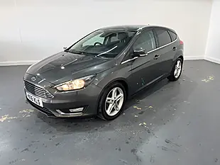 Used 2016 Ford Focus Titanium Grey - Interior and Exterior details 3