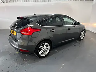 Used 2016 Ford Focus Titanium Grey - Interior and Exterior details 4