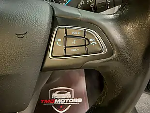 Used 2016 Ford Focus Titanium Grey - Interior and Exterior details 10