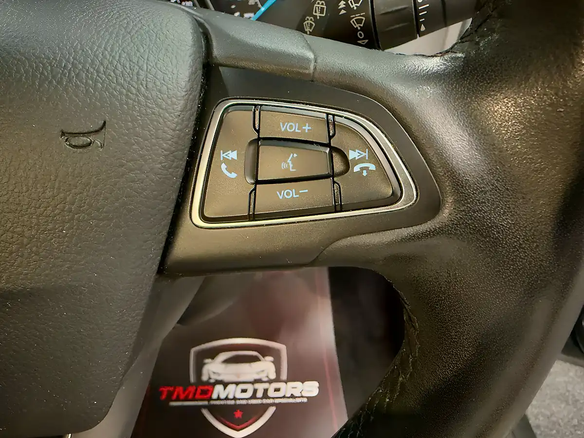 Used 2016 Ford Focus Titanium Grey - Interior and Exterior details 10
