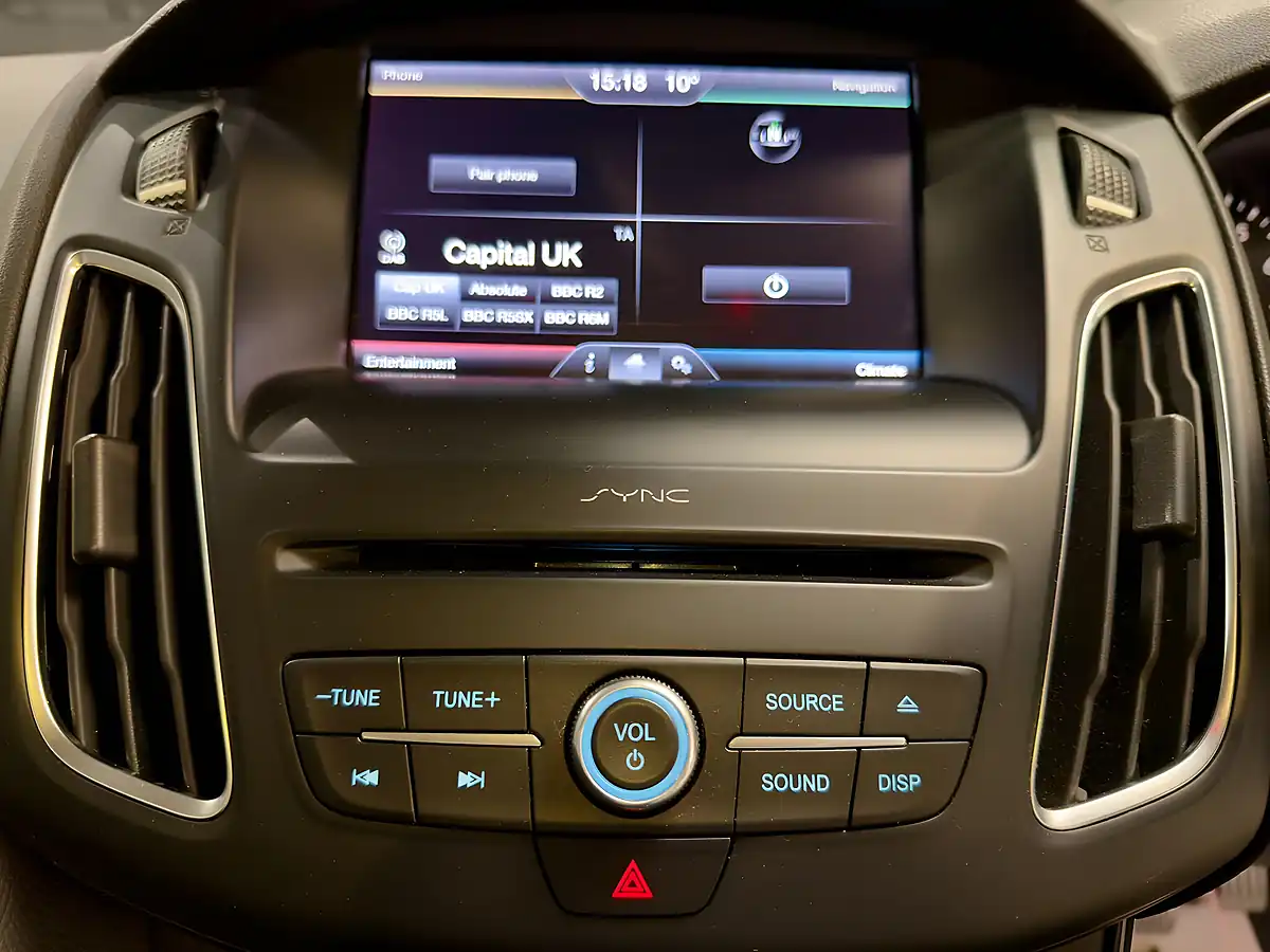 Used 2016 Ford Focus Titanium Grey - Interior and Exterior details 16