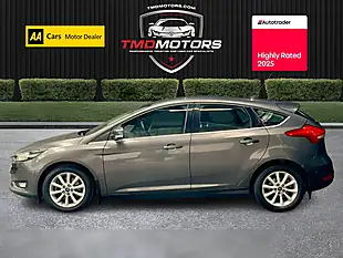Used 2016 Ford Focus Titanium Grey - Interior and Exterior details 4