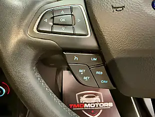 Used 2016 Ford Focus Titanium Grey - Interior and Exterior details 9