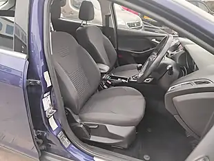 Used 2016 Ford Focus Titanium One Blue - Interior and Exterior details 14