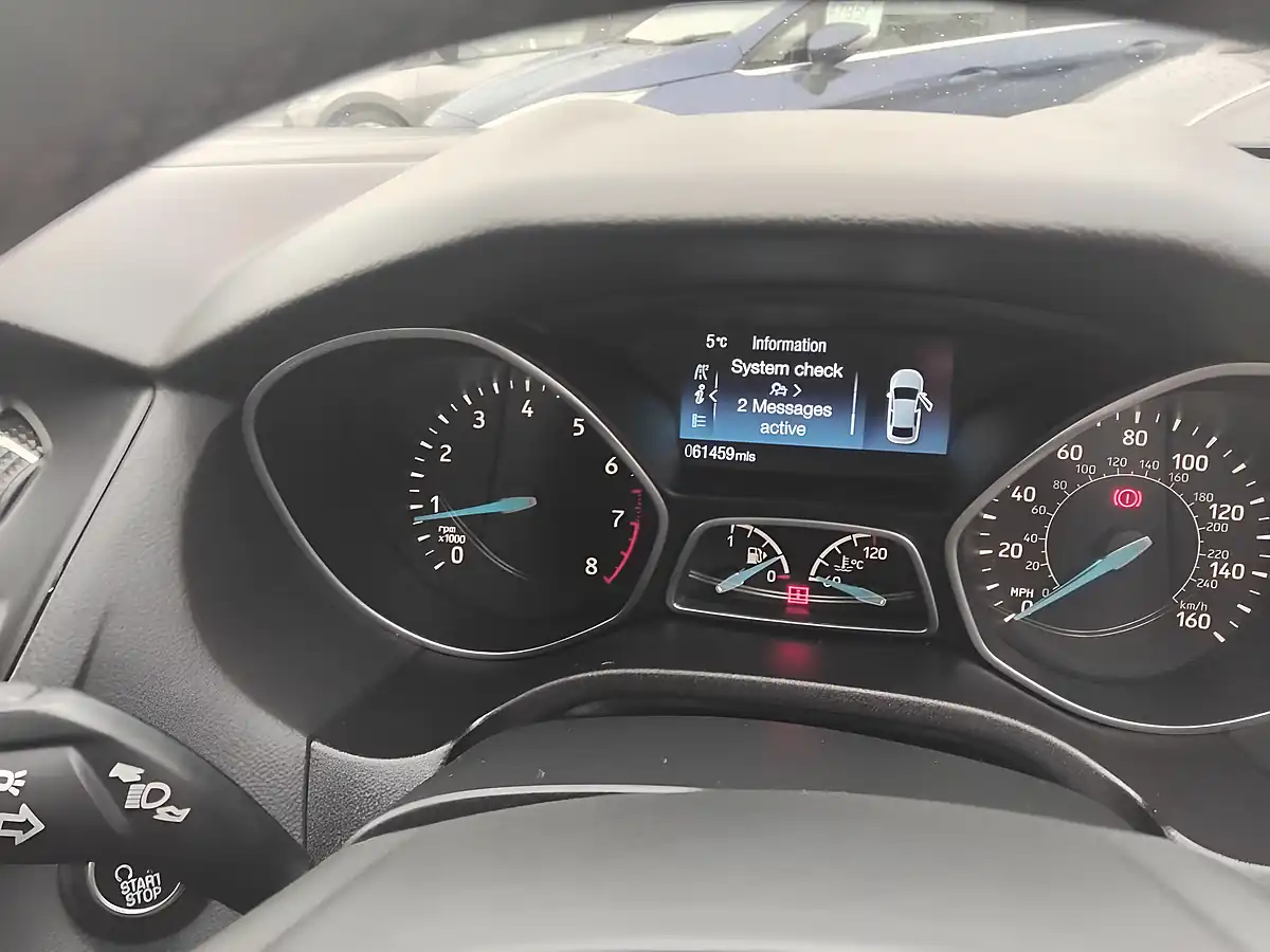 Used 2016 Ford Focus Titanium One Blue - Interior and Exterior details 17