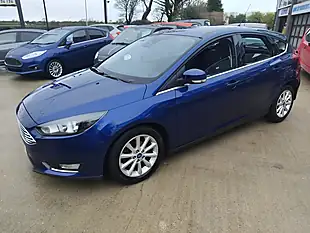 Used 2016 Ford Focus Titanium One Blue - Interior and Exterior details 4