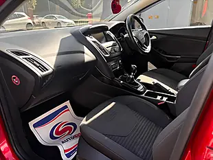 Used 2016 Ford Focus Titanium Red - Interior and Exterior details 11