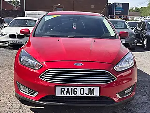 Used 2016 Ford Focus Titanium Red - Interior and Exterior details 2