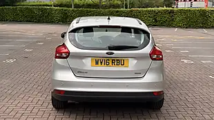 Used 2016 Ford Focus Titanium Silver - Interior and Exterior details 8