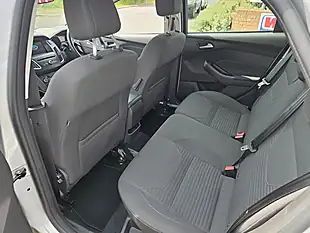 Used 2016 Ford Focus Titanium Silver - Interior and Exterior details 11
